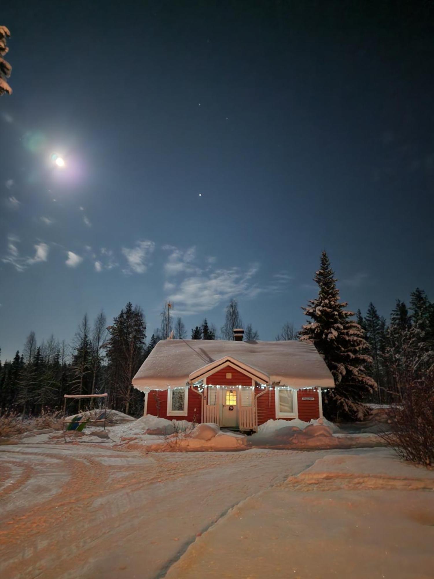 Reindeer Lake Resort Lampsijärvi Exteriér fotografie
